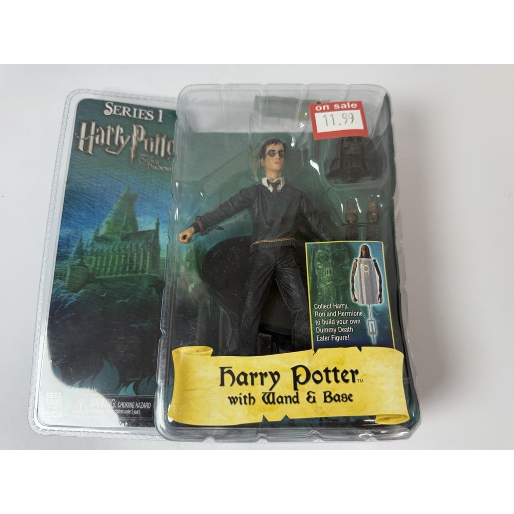 Harry Potter and‎ the Order of the Phoenix w/ Wand & Base Series 1 NECA